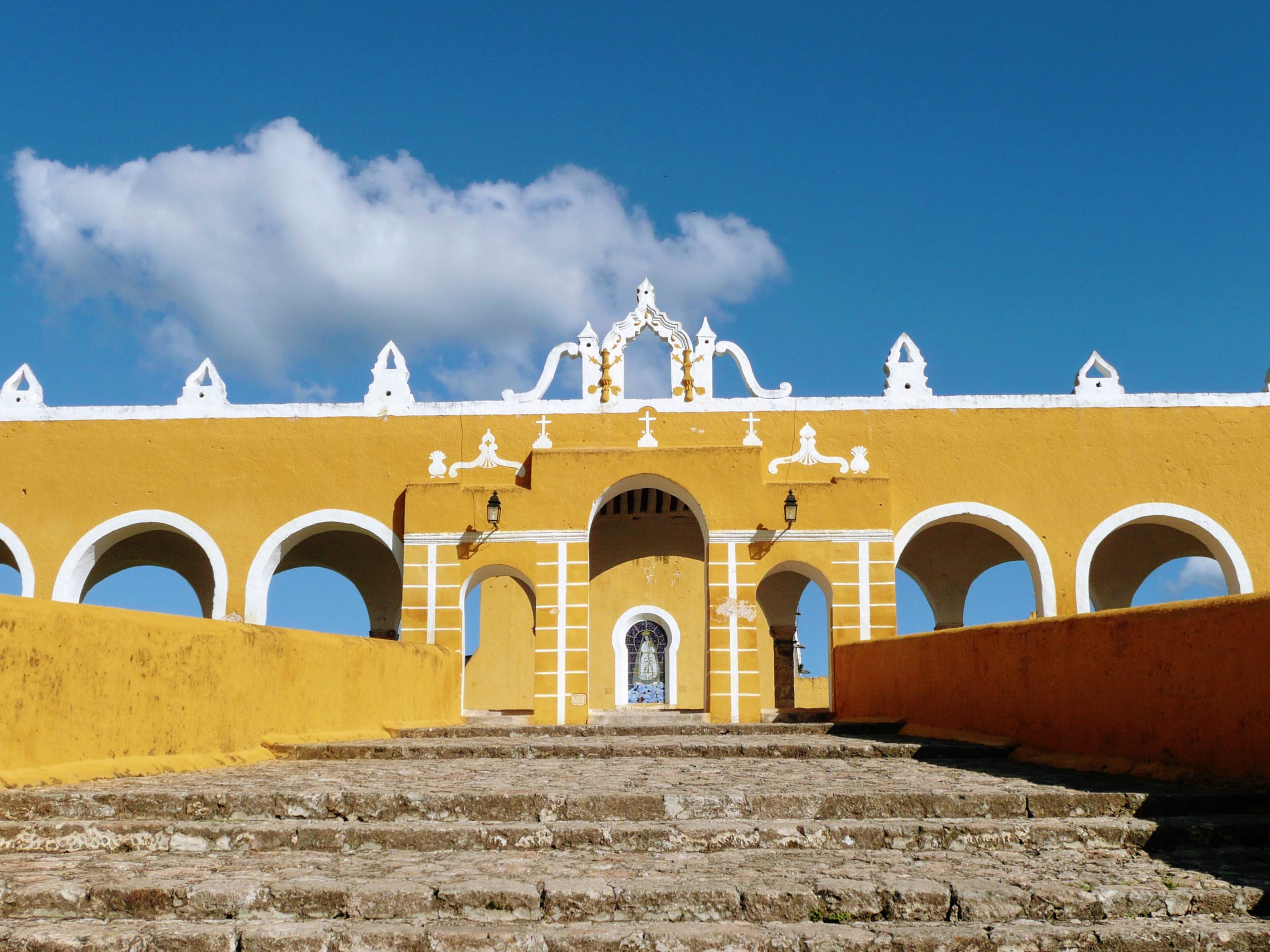 The Yellow Izamal1 scaled