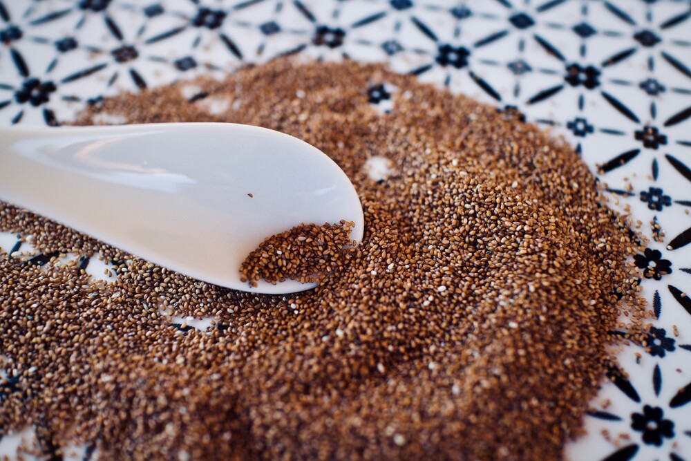 large amaranth seed 1
