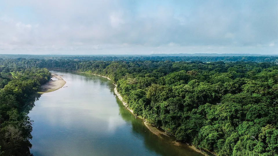 Canto de la Selva kayaking on the Lacantun River, one of the hidden paradises of Chiapas
