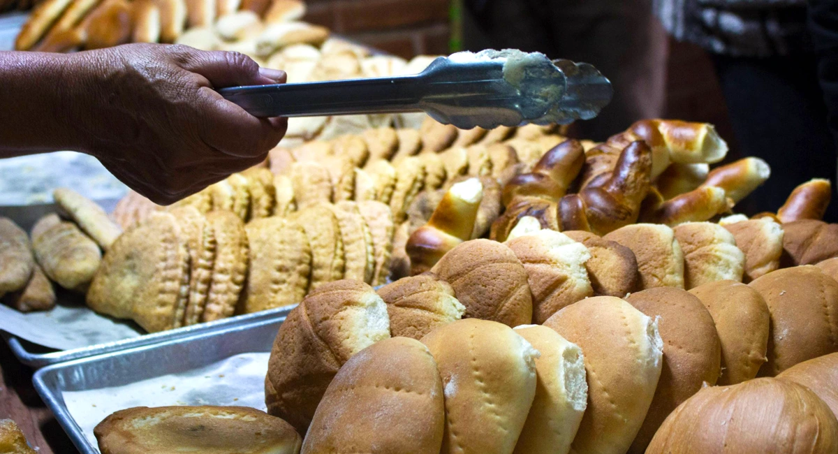 Mayan Solar bread making - mayapan